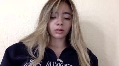 majo_gomezz online show from May 21, 2026, 1:56 am