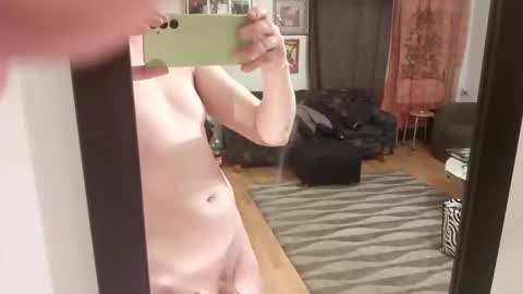 majorxoxo online show from December 22, 2024, 2:38 pm