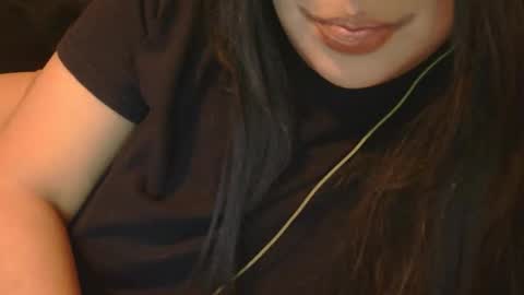 Makayla online show from October 28, 2025, 7:12 am