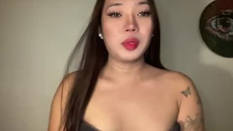 Snapshot of makemesquirt_xxx chatting on August 7, 2026, 2:35 am KEANA online show from August 7, 2026, 2:35 am