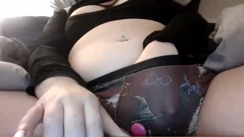 makemewatch online show from October 2, 2025, 9:33 pm