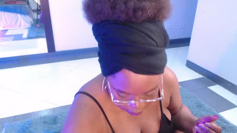 makena online show from January 17, 2025, 3:23 am