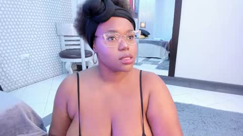 makena online show from March 7, 2025, 3:40 am