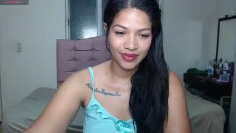 Snapshot of makennaa_1 chatting on June 15, 2026, 10:28 am MAKENNAA online show from June 15, 2026, 10:28 am