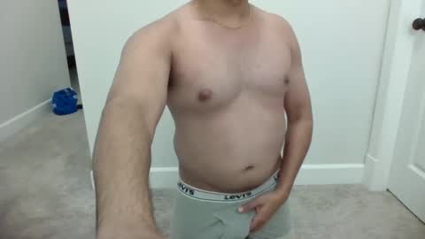 Snapshot of makeyousatisfied12 chatting on December 1, 2025, 11:32 pm Rakesh Slave online show from December 1, 2025, 11:32 pm