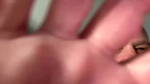 makeyousquirt1969 online show from October 12, 2025, 5:23 pm