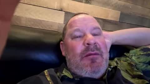 makeyousquirt1969 online show from February 16, 2026, 6:09 am