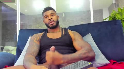 Makonnen online show from December 17, 2024, 2:44 am