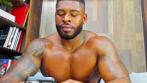 Makonnen online show from February 12, 2025, 4:33 am