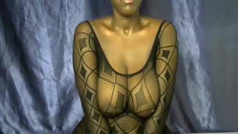 malaika_musa online show from April 20, 2026, 1:47 pm