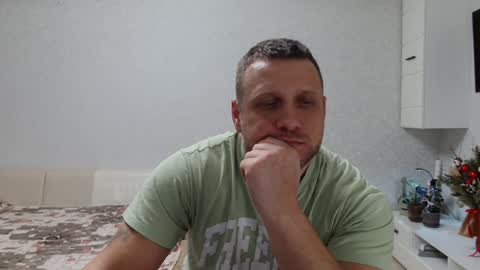 malchyshka online show from January 27, 2025, 3:07 pm