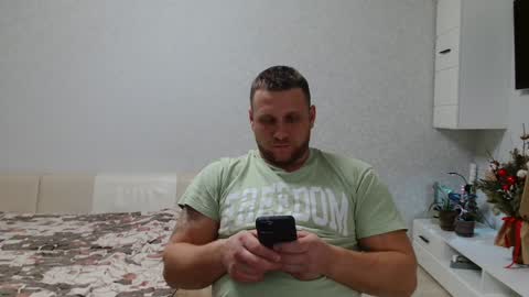 malchyshka online show from January 27, 2025, 6:09 pm