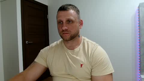 Snapshot of malchyshka chatting on June 18, 2026, 9:19 pm malchyshka online show from June 18, 2026, 9:19 pm