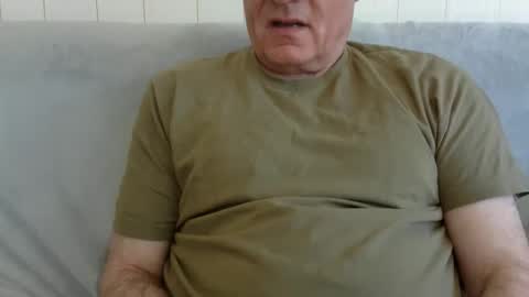 Snapshot of male_toy1 chatting on April 30, 2026, 2:45 pm male_toy1 online show from April 30, 2026, 2:45 pm