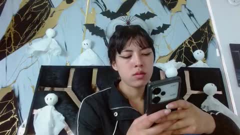 malejacs01 online show from October 20, 2025, 12:16 pm