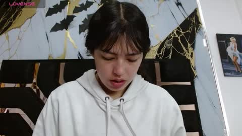 malejacs01 online show from December 2, 2025, 11:37 am