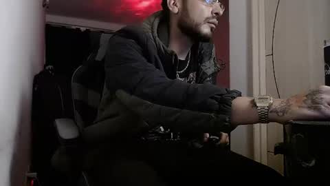 Snapshot of malek_xarx chatting on July 7, 2026, 4:15 am malek_xarx online show from July 7, 2026, 4:15 am