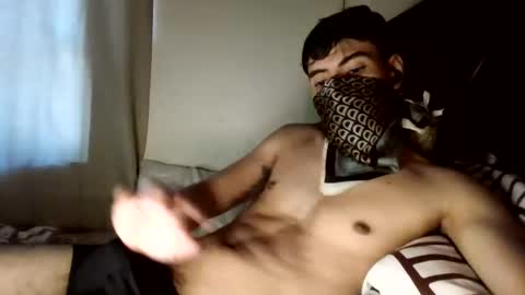 Snapshot of malekthick chatting on May 28, 2026, 2:58 pm malekthick online show from May 28, 2026, 2:58 pm
