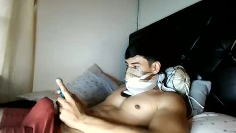 Snapshot of malekthick chatting on June 8, 2026, 1:55 pm malekthick online show from June 8, 2026, 1:55 pm