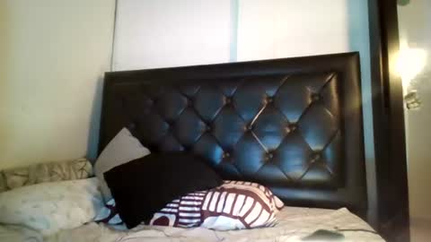Snapshot of malekthick chatting on June 18, 2026, 8:35 pm malekthick online show from June 18, 2026, 8:35 pm