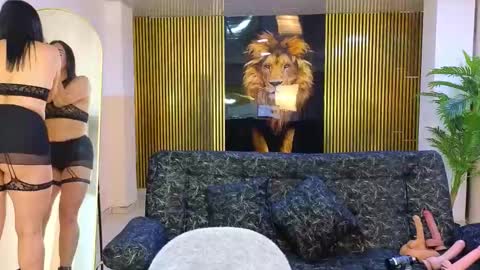 malen_fitnessmilf online show from March 12, 2026, 12:22 pm