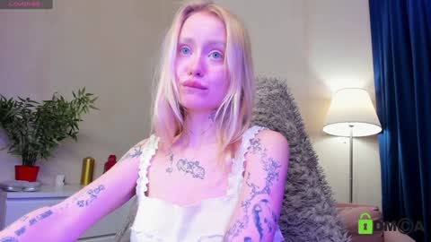 Malena online show from January 25, 2025, 1:41 pm