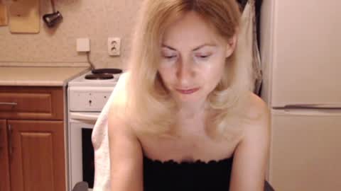 Snapshot of malenamila chatting on June 30, 2026, 9:38 pm Malena online show from June 30, 2026, 9:38 pm