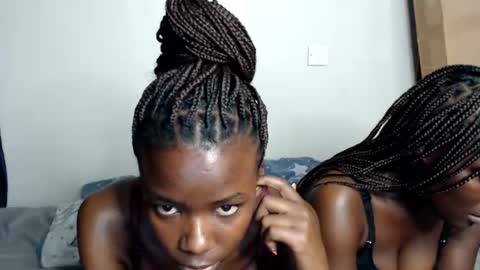 Snapshot of malia_latifa chatting on July 4, 2026, 1:39 pm lati online show from July 4, 2026, 1:39 pm