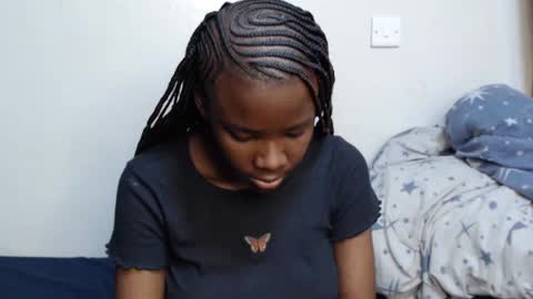 Snapshot of malia_latifa chatting on August 1, 2026, 6:23 am lati online show from August 1, 2026, 6:23 am