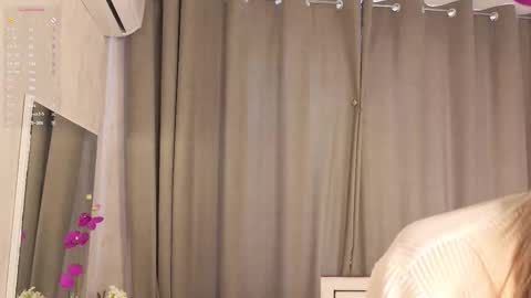 Snapshot of malisatrigueiro chatting on February 5, 2026, 4:39 am Evelyn online show from February 5, 2026, 4:39 am