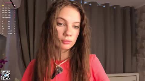 Snapshot of malisatrigueiro chatting on February 9, 2026, 4:49 am Evelyn online show from February 9, 2026, 4:49 am