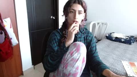 Malita online show from January 4, 2025, 8:37 pm