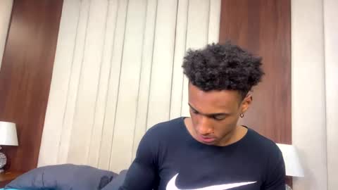 Snapshot of malkongarcia chatting on January 16, 2025, 8:25 pm malkongarcia online show from January 16, 2025, 8:25 pm