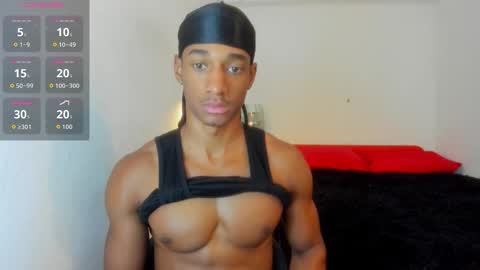 Snapshot of malkongarcia chatting on November 19, 2025, 12:49 pm malkongarcia online show from November 19, 2025, 12:49 pm