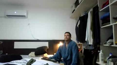 Malon online show from July 23, 2026, 2:53 am