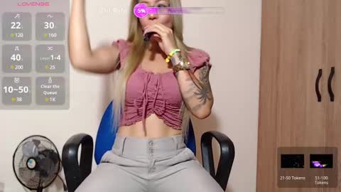 Malory  online show from February 20, 2025, 9:42 pm