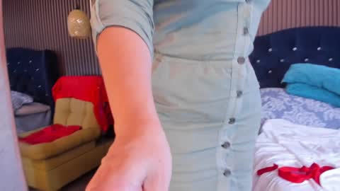 MalorySweet  online show from January 6, 2025, 1:30 pm