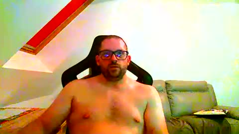 breton online show from September 9, 2025, 7:57 pm