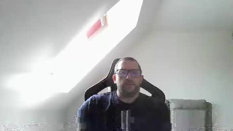 breton online show from October 11, 2025, 9:19 am