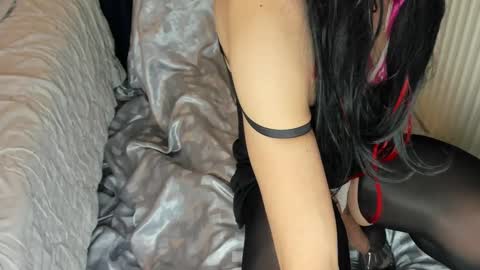 Laquisha online show from December 5, 2024, 7:49 pm