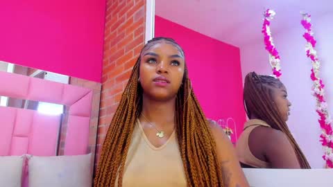 Snapshot of malu_horny_69 chatting on December 29, 2024, 11:29 am Melanie online show from December 29, 2024, 11:29 am