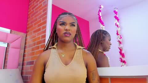 Snapshot of malu_horny_69 chatting on December 29, 2024, 5:33 pm Melanie online show from December 29, 2024, 5:33 pm