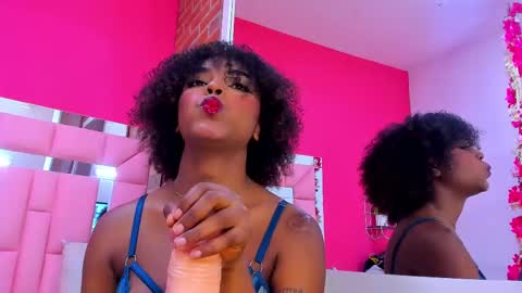 Snapshot of malu_horny_69 chatting on March 8, 2025, 6:26 pm Melanie online show from March 8, 2025, 6:26 pm