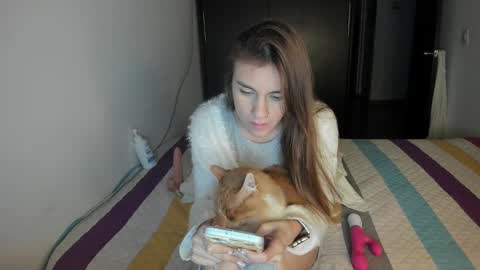 instagram  nueela   online show from December 2, 2024, 11:40 pm