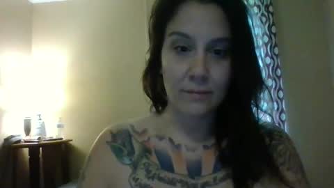 Elizabeth online show from May 19, 2026, 3:29 pm