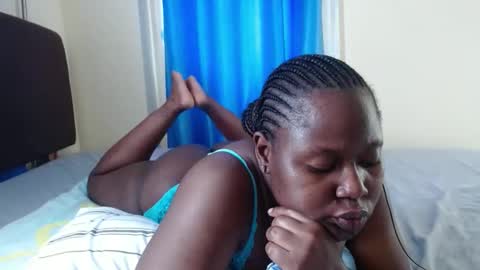 mamasita2023 online show from February 11, 2025, 11:21 am