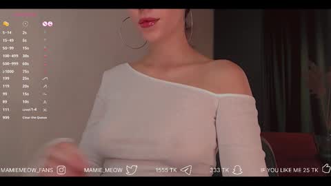 Your Miss Alice  online show from September 23, 2025, 2:09 pm