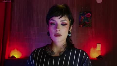 Snapshot of mamushka_ chatting on June 25, 2026, 10:25 pm online show from June 25, 2026, 10:25 pm