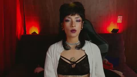 Snapshot of mamushka_ chatting on July 3, 2026, 8:26 pm online show from July 3, 2026, 8:26 pm