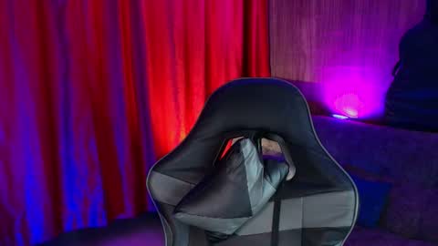 Snapshot of mamushka_ chatting on July 27, 2026, 9:00 pm online show from July 27, 2026, 9:00 pm